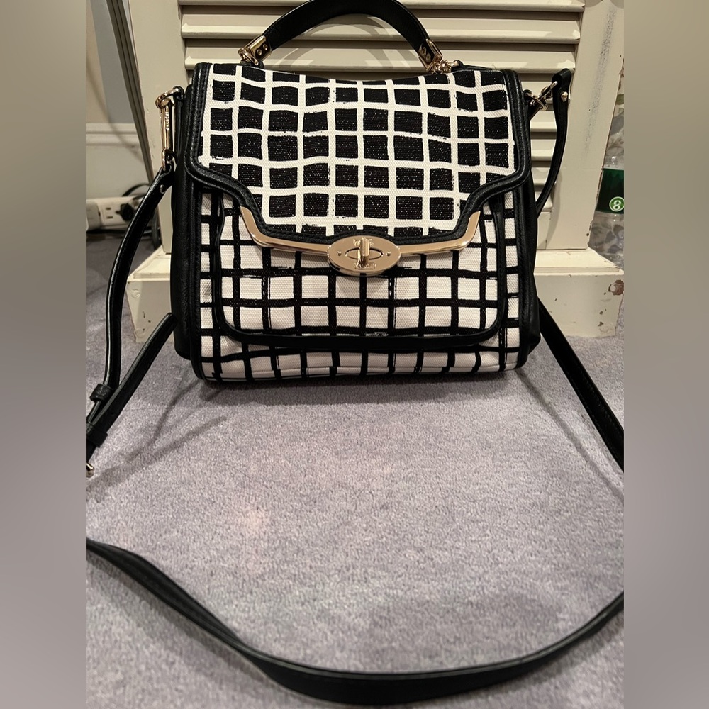 COACH Crossbody Bag - Picture 2 of 10